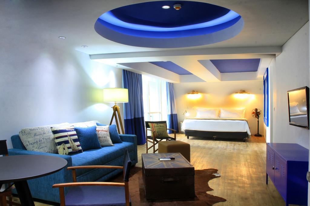 Berry Glee Thematic Hotel Kuta  Ngoại thất bức ảnh