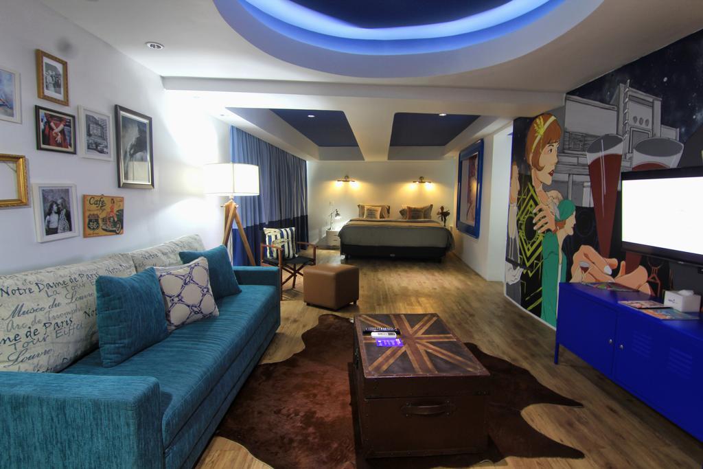 Berry Glee Thematic Hotel Kuta  Ngoại thất bức ảnh